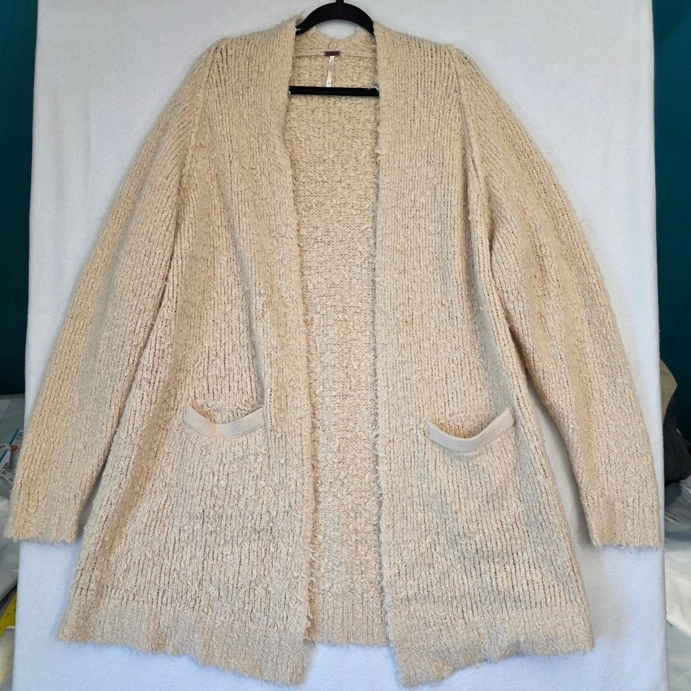 Free People Boucle Knit Cardigan Large Cream Wool Blend Oversized Cottagecore L